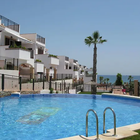 Azul Beach Mar Holidays Apartment *